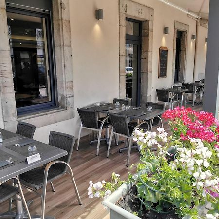 Hotel Le Pont Neuf Saint-Affrique Kültér fotó